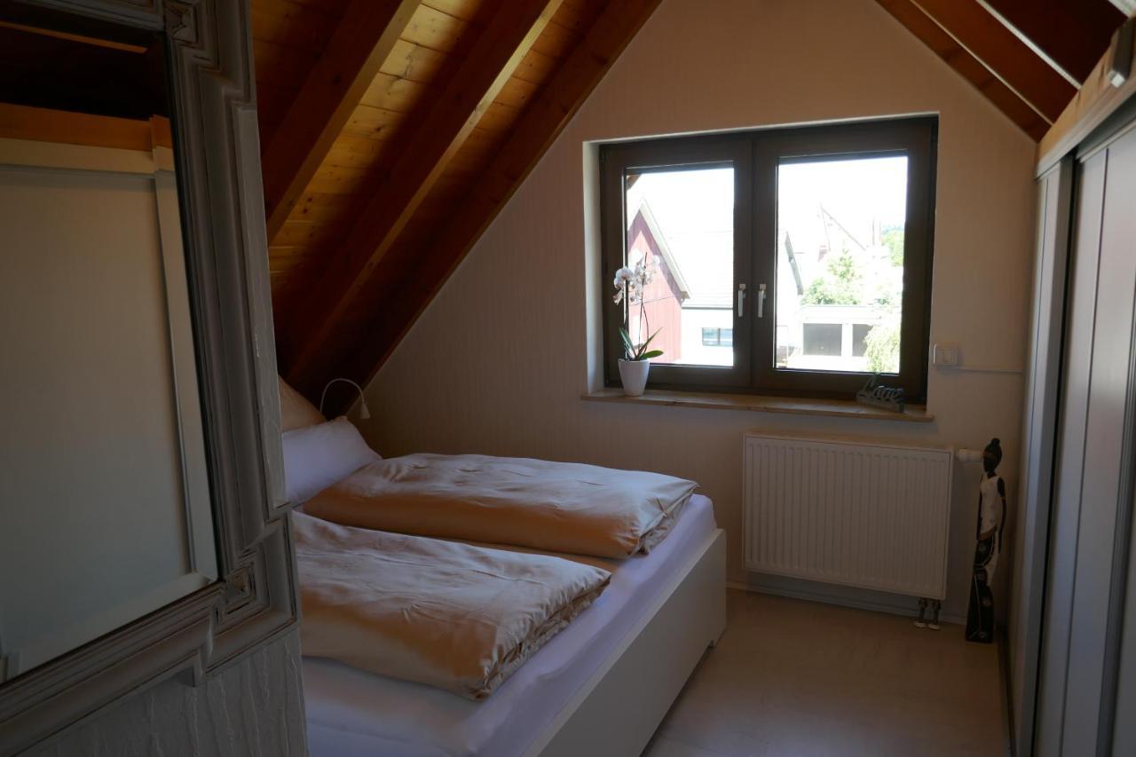 Moderne 2 Zi - Fewo Weinbergliebe Am Tuniberg Zwischen Freiburg Und Frankreich Merdingen Bagian luar foto